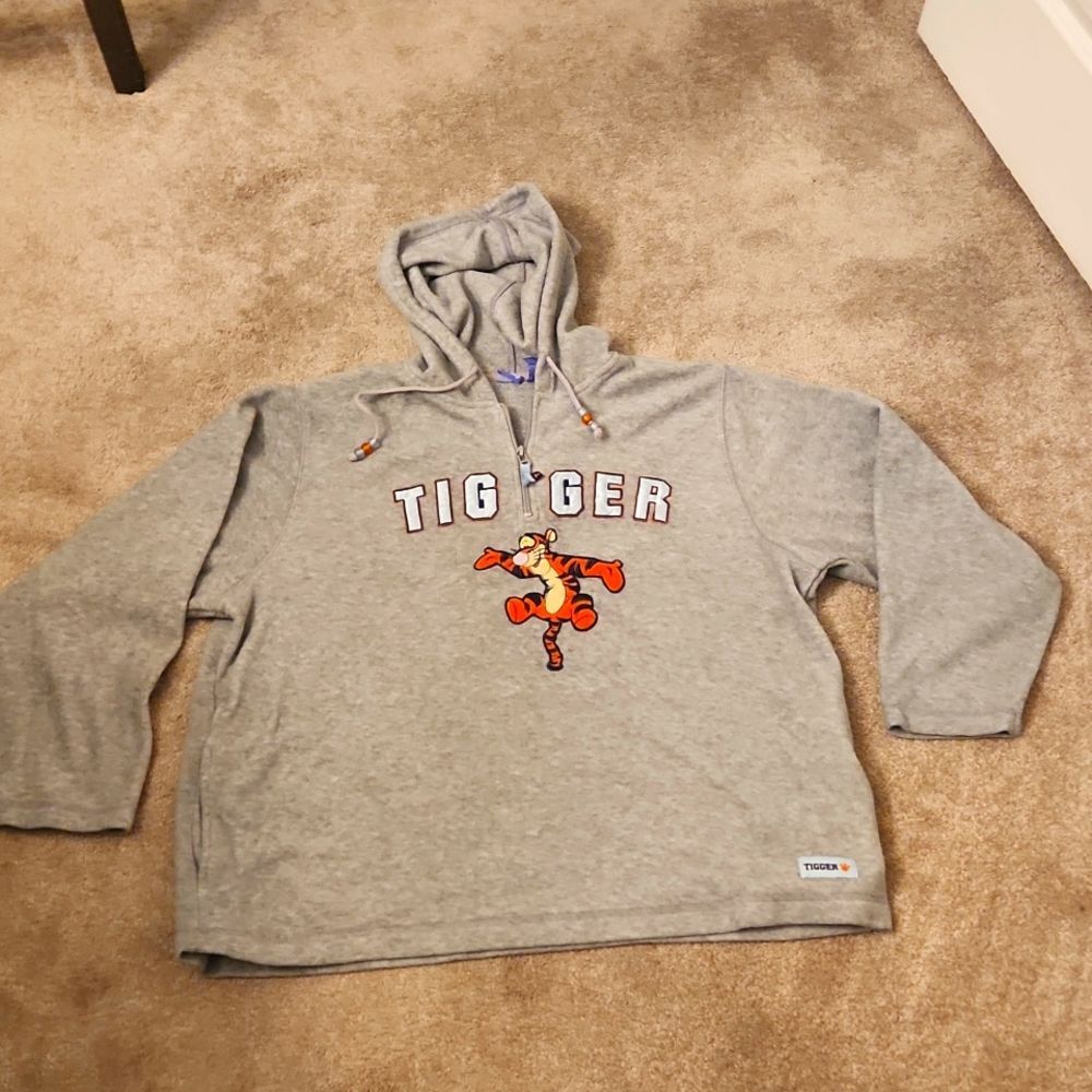 Disney Women's Tigger Gray Quarter Zip Pullover Hoodie Size L